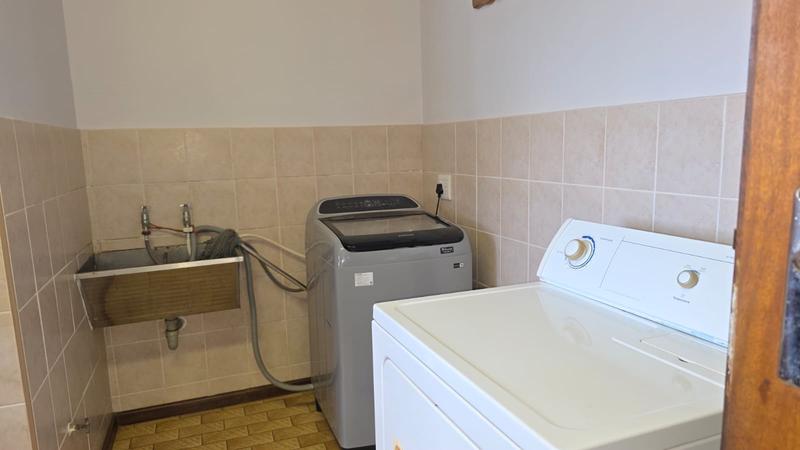 3 Bedroom Property for Sale in Albertinia Western Cape
